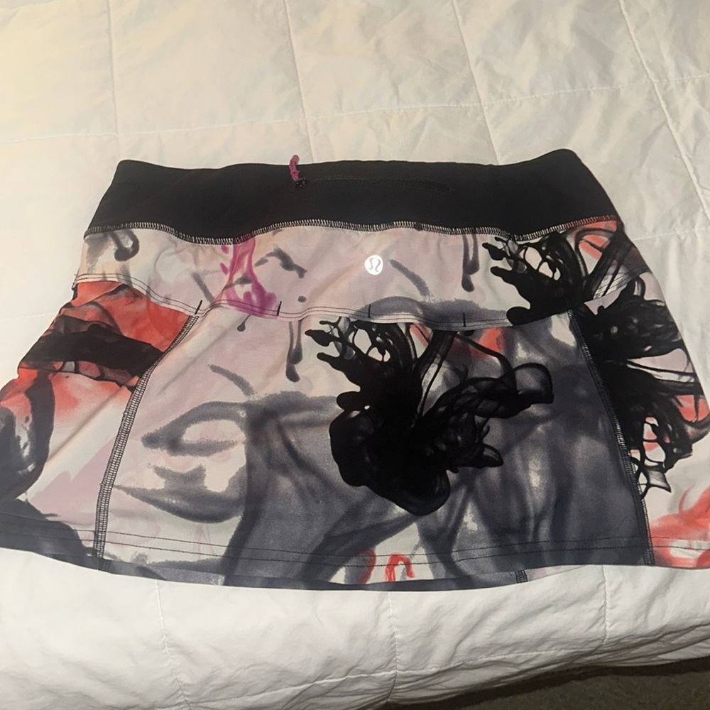 Lululemon skirt